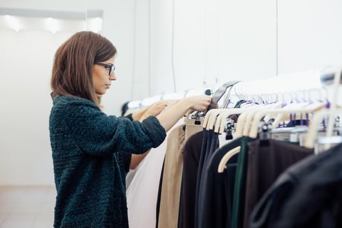 retail-shopping_t20_mv291E